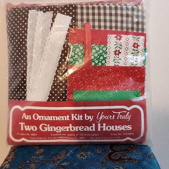 Vtg New Gingerbread House Ornament Kit Yours Truly 1981 Made In USA 6 Inches - Picture 2 of 5